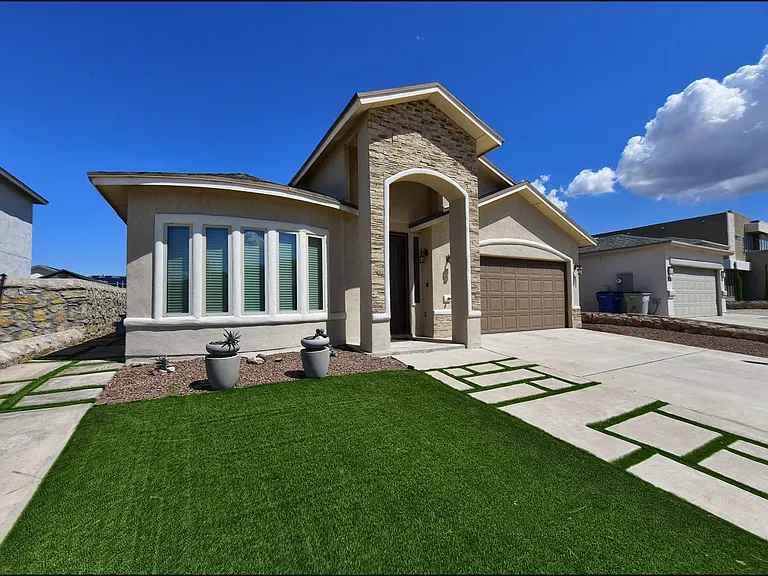 221 Jennice Cir — Photo 4