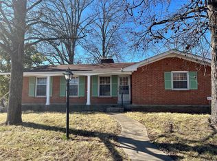 517 Burnside St, Washington, MO 63090