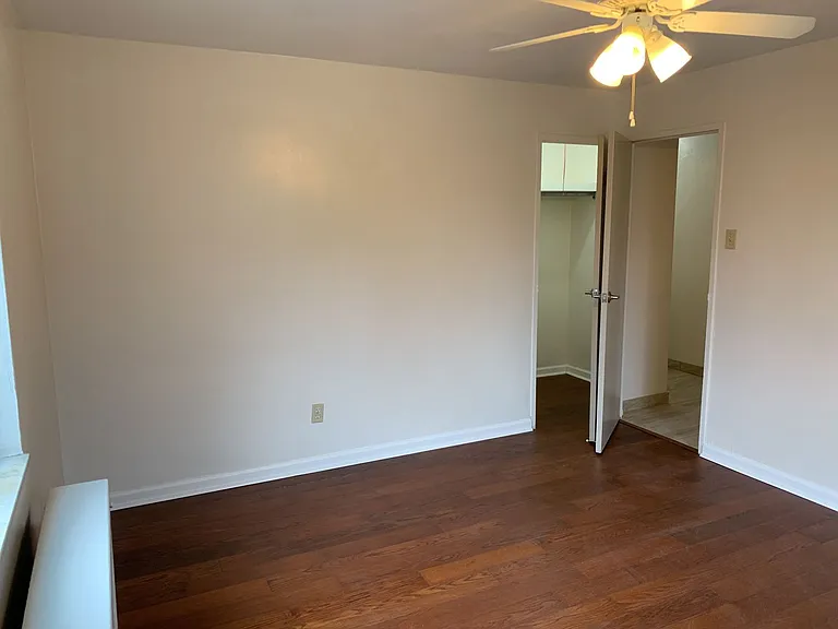 819 College Avenue — Photo 63