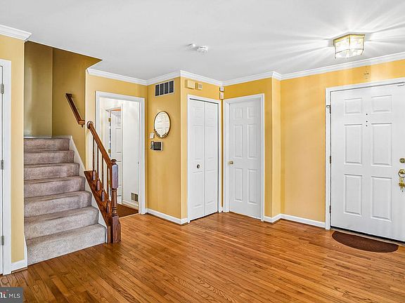 5th image of 2012 Bunker Hill Ct