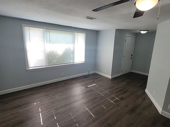 3rd image of 3456 Fisk Rd APT B