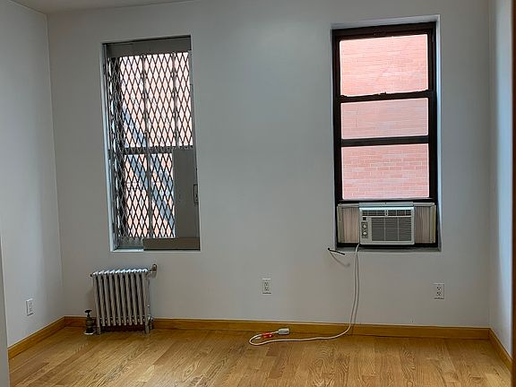 4th image of 46 Delancey St #4
