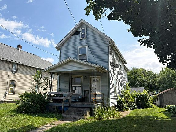 2nd image of 1626 Hammond Ave SW
