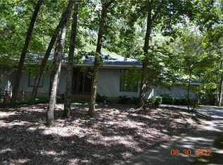 17 Moses Pl, Phenix City, AL 36869