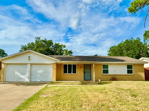 5909 Emerson Dr, Watauga, TX 76148