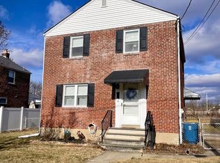 13 Olga Rd, Wilmington, DE 19805
