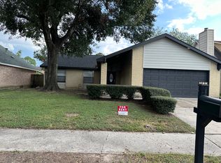 14719 Wind Cave Ln, Houston, TX 77040