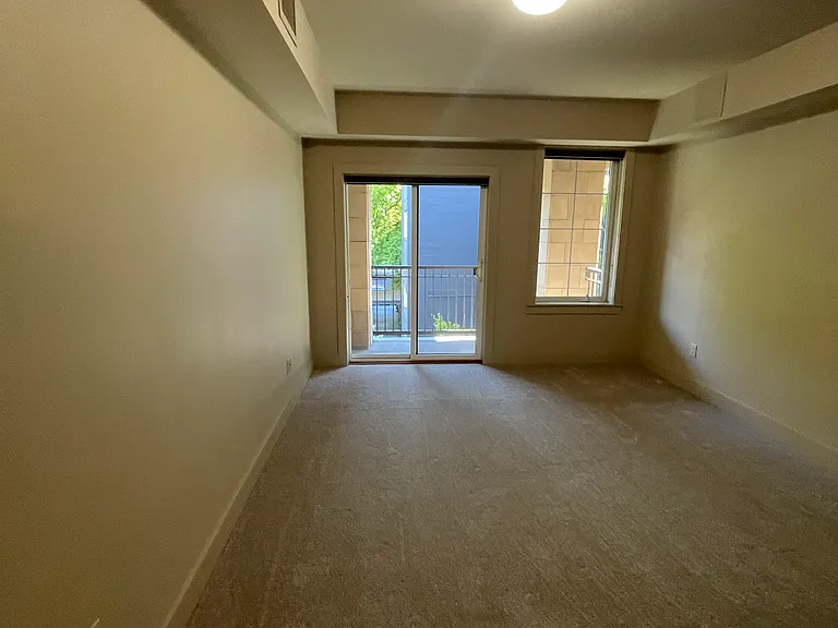745 Bellevue Ave E #304 — Photo 32