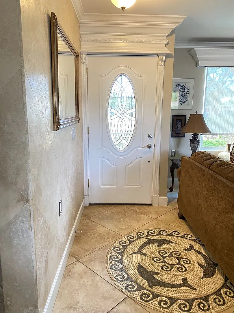 Updated home with lake views in Leisure World. A 45+ Active Adult Resort Community. Available May... — Photo 2
