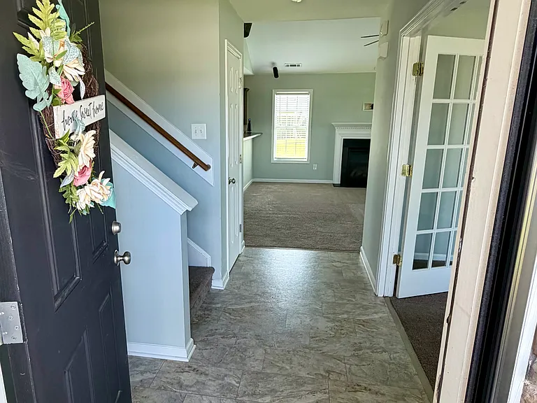 5819 Cornfield Ave — Photo 4