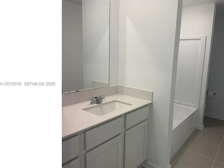 5423 Meadow Walk — Photo 8
