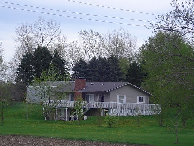 2nd image of 296 Petersburg Rd