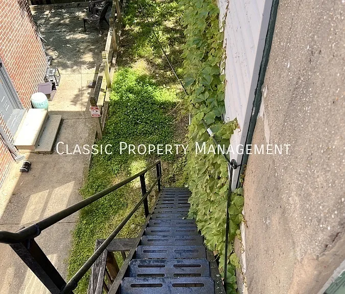 1222 N Washington St #2 — Photo 5