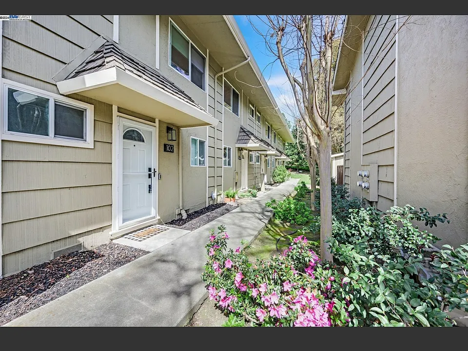 394 Ilo Ln #104