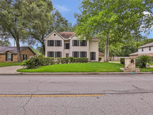 16707 Port O Call St, Crosby, TX 77532