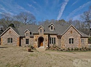 1716 Valley View Dr, Cedar Hill, TX 75104