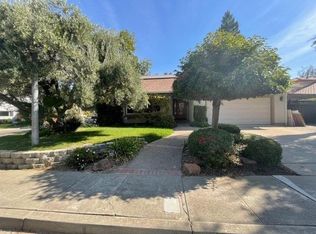1050 Harvest Cir, Pleasanton, CA 94566