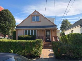 13104 161st St, Jamaica, NY 11434