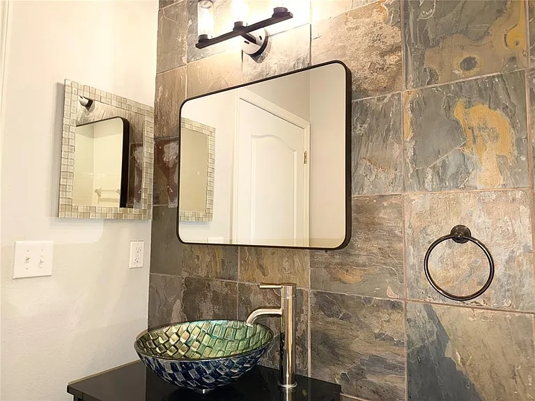 804 Coade Stone Dr — Photo 27