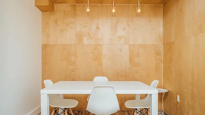 Rented by Nooklyn NYC LLC | media 19