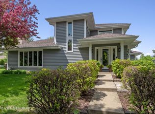 1207 Orwell Rd, Naperville, IL 60564