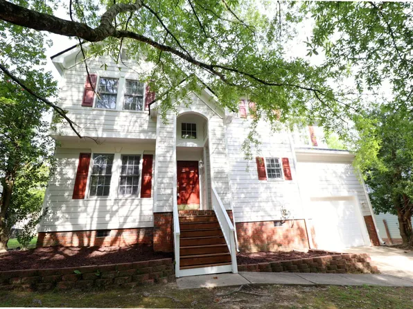 102 Old Dock Trl, Cary, NC 27519