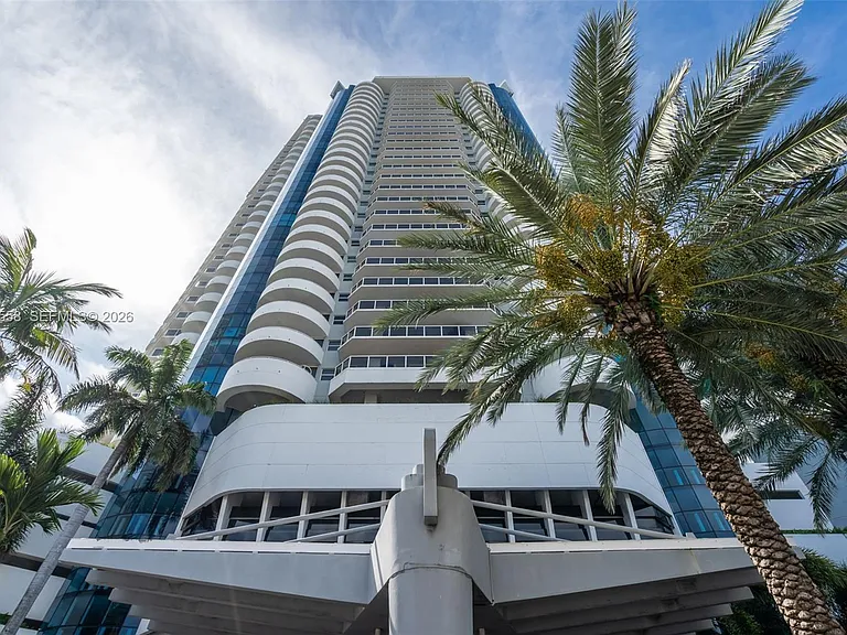 6301 Collins Ave #1207 — Photo 26
