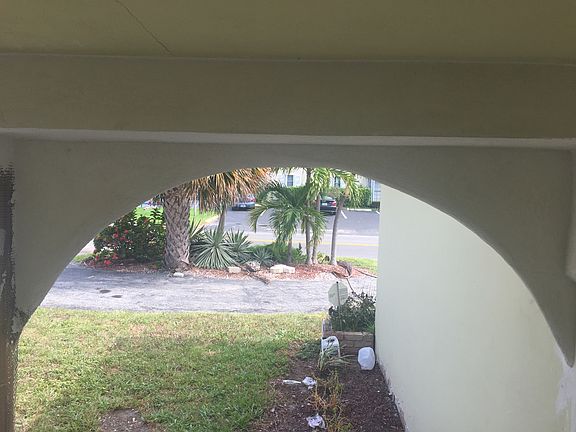 4th image of 5 Kathy Ct