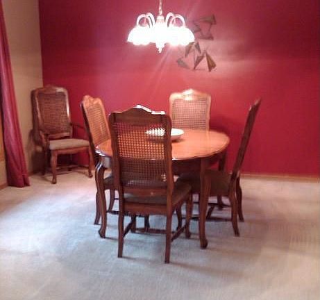 Formal dining room