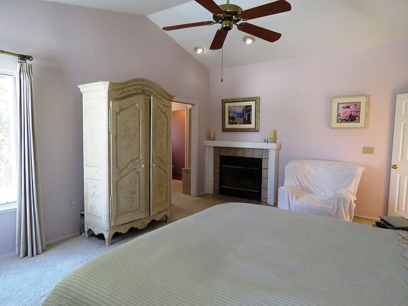 5th image of 9401 Redwater Dr