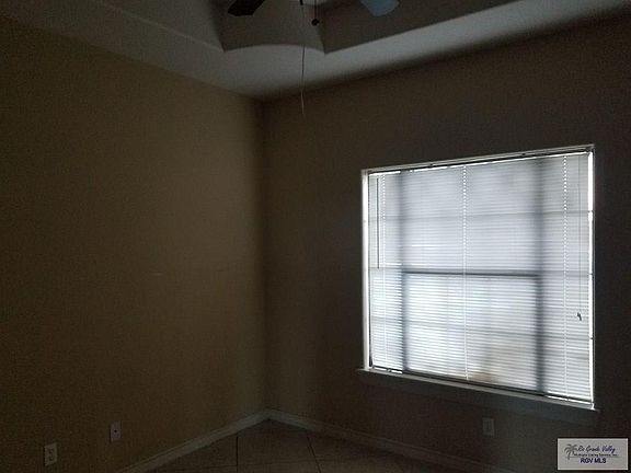 4th image of 7565 Ironwood Ave