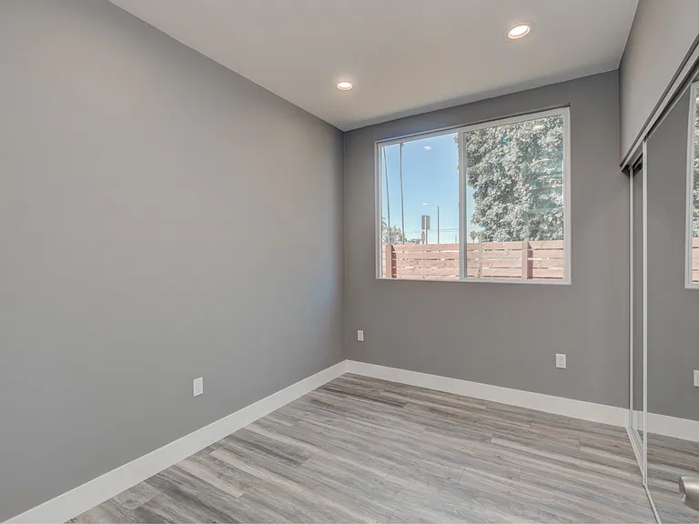3626 S Cimarron St — Photo 23