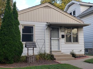 2068 S 72nd St, West Allis, WI 53219