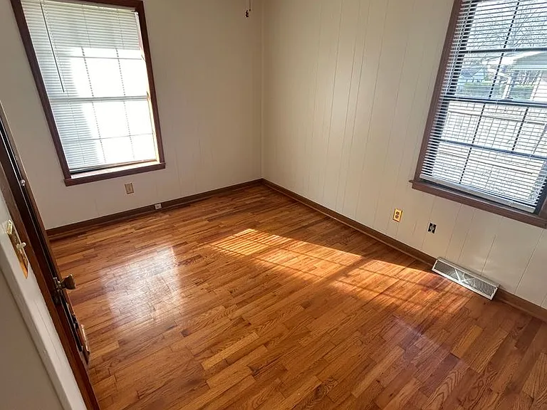 4 Van Tassel Dr SE — Photo 17