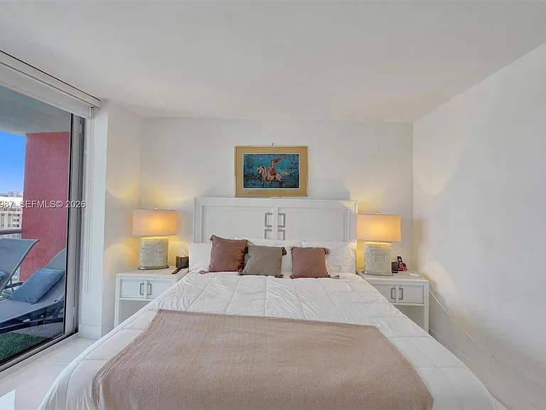 2600 E Hallandale Beach Blvd #T1902 — Photo 64