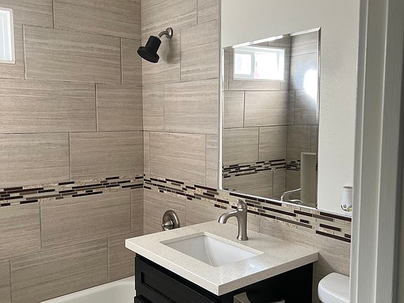 3rd image of 15424 Firmona Ave #15424