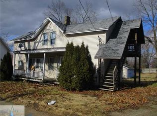319 N Main St, Olivet, MI 49076