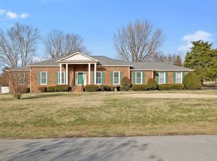 1003 Claremont Dr, Columbia, TN 38401