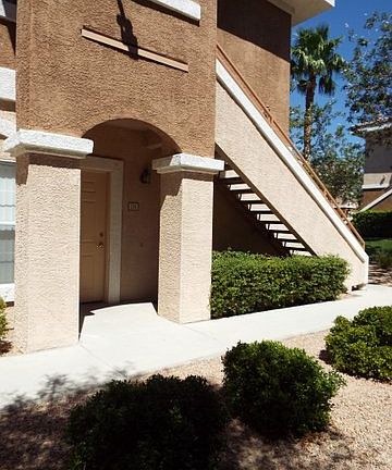 2nd image of 830 Carnegie St APT 1214