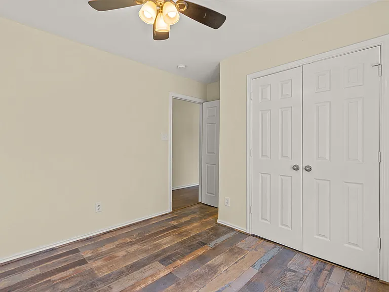 502 S Main St #B — Photo 21