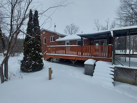 3rd image of 1339 Rapids Rd N