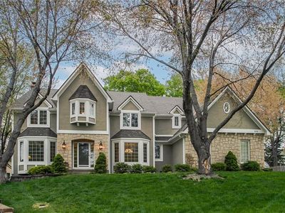 604 NE Silverleaf Pl, Lees Summit, MO, 64064