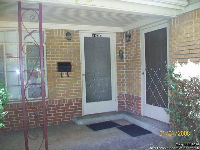 1st image of 2430 Lee Hall St