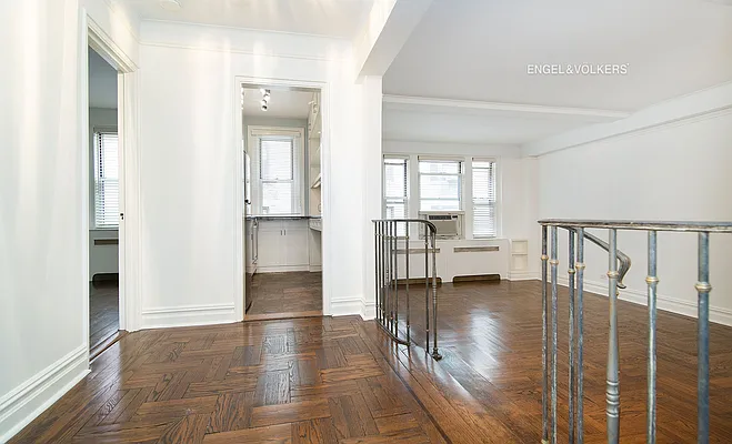 Rented by Engel & Völkers New York City | media 8