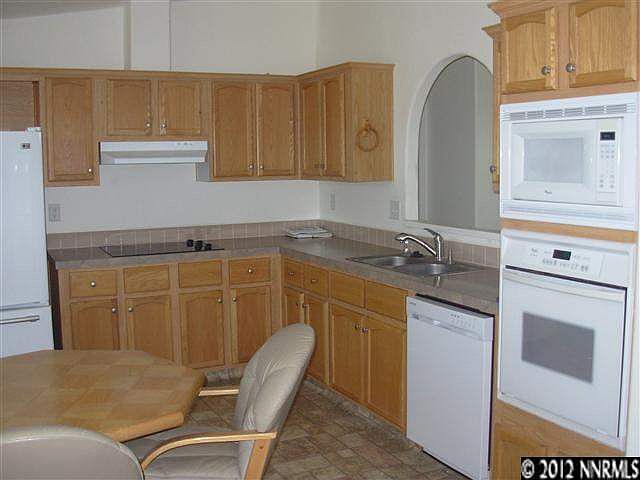 1st image of 36 Scarsdale Dr