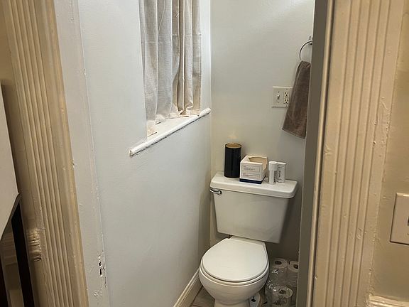 5th image of 38 Hemenway St APT 8
