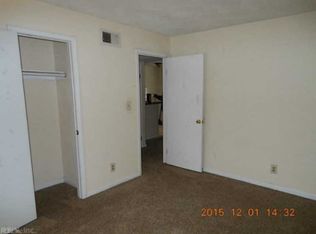 9628 19th Bay St APT 3, Norfolk, VA 23518