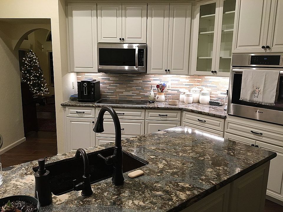 1st image of 15275 E Thistle Dr