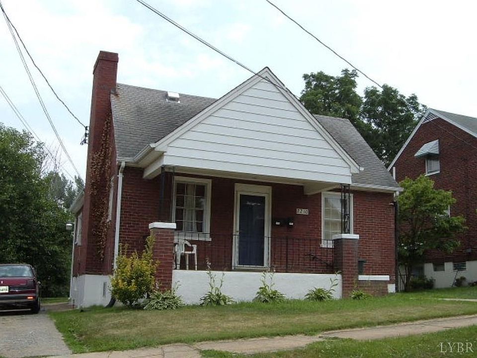 1st image of 2210 Park Pl