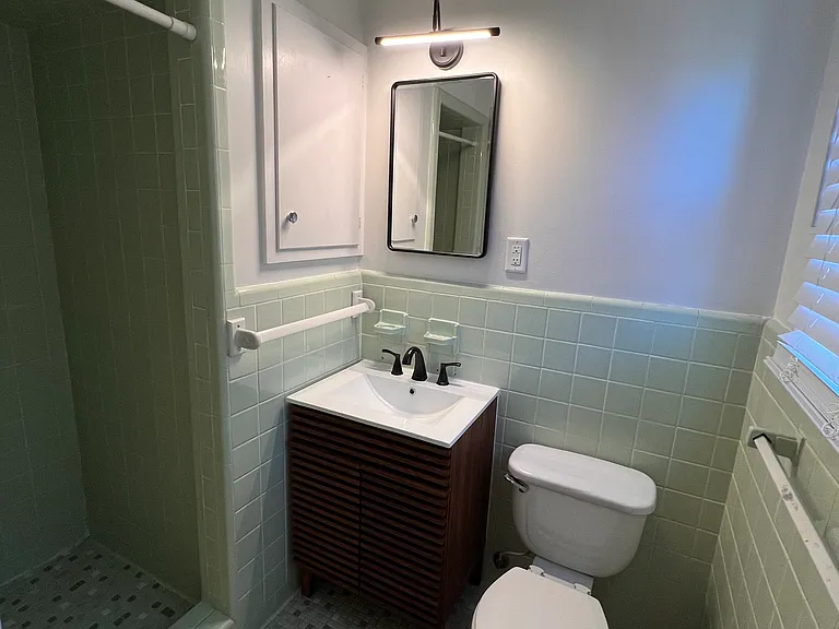 411 New Perry Rd — Photo 11